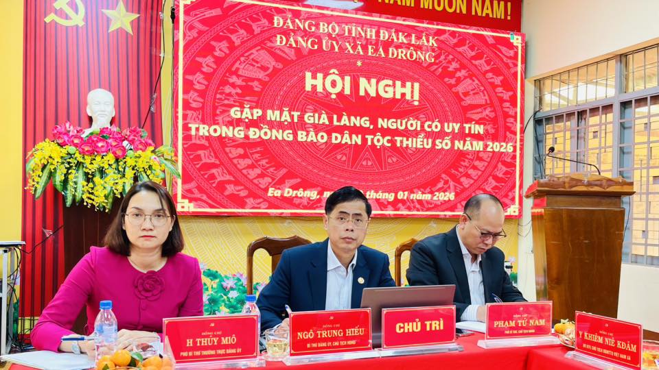 GẶP MẶT GIÀ LÀNG, NGƯỜI CÓ UY TÍN TRONG ĐỒNG BÀO DÂN TỘC THIỂU SỐ NĂM 2026