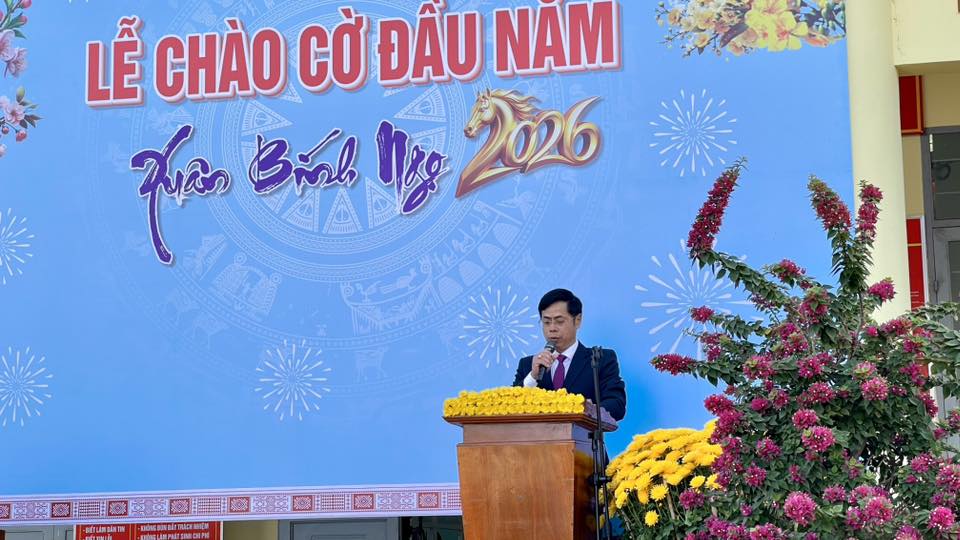 XÃ EA DRÔNG TỔ CHỨC LỄ CHÀO CỜ VÀ GẶP MẶT CÁN BỘ, CÔNG CHỨC ĐẦU XUÂN BÍNH NGỌ 2026